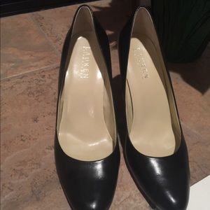 Ralph Lauren Black Pumps size 8.5